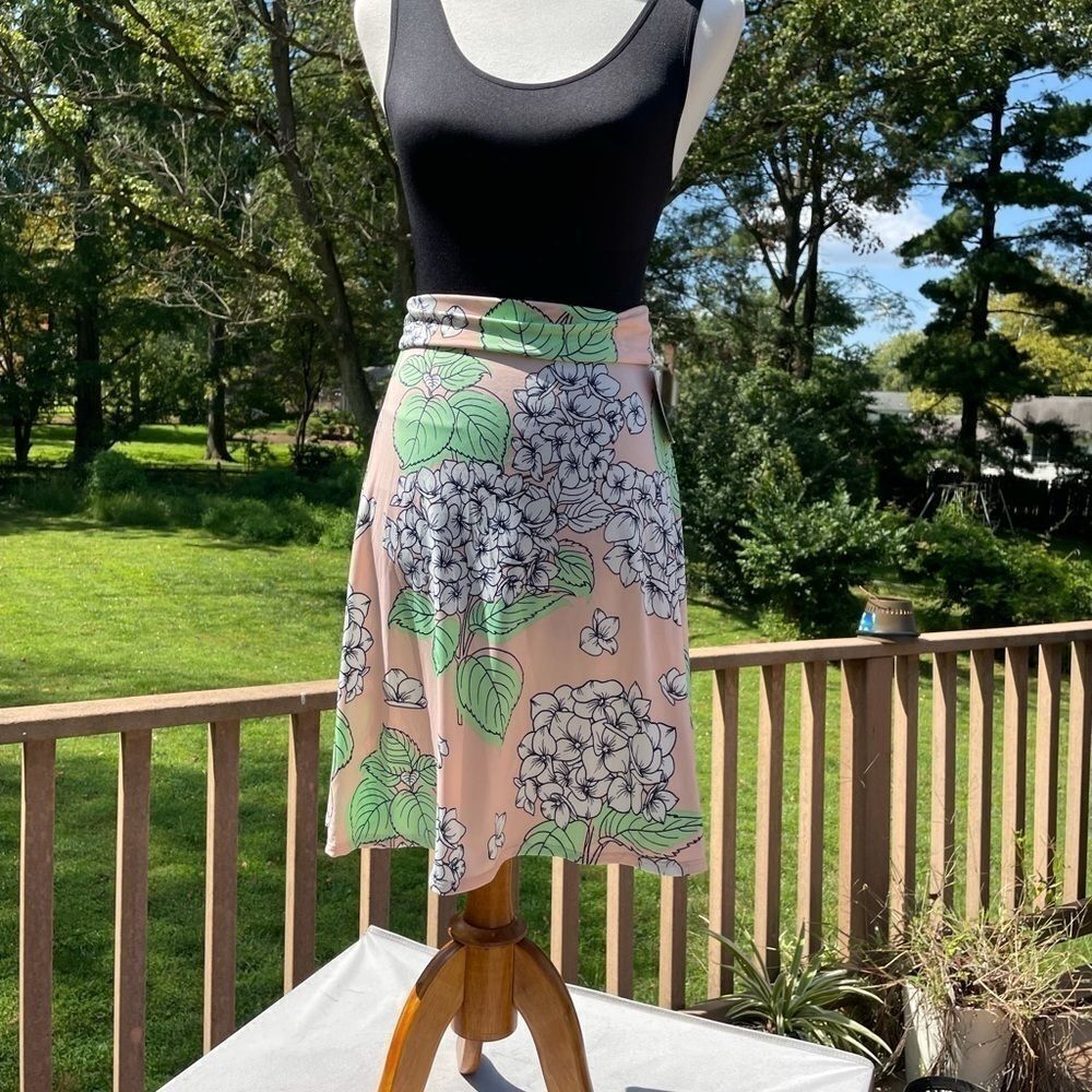 Coral colors Azure -Lularoe